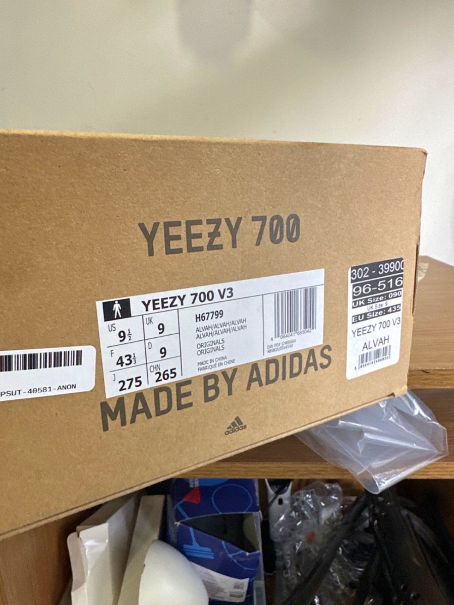 Adidas Black H67799 Yeezy 700 V3 Alvah Trainers 👟 UK 09 👟 - Reliked