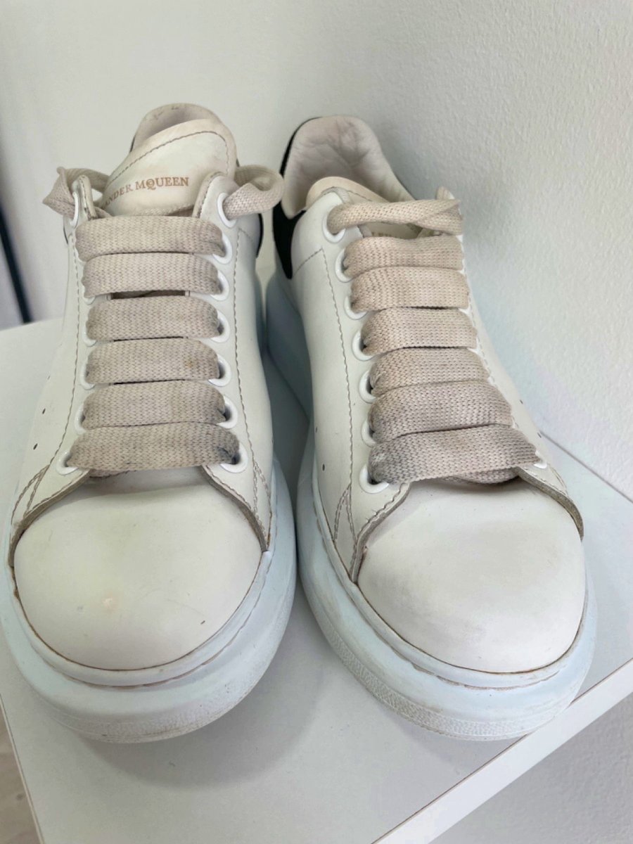 Alexander McQueen White/Black Oversized Sneakers EU 36 UK 3 - Reliked