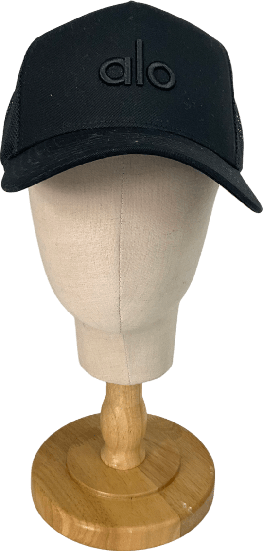 alo yoga Black District Trucker Hat - Reliked