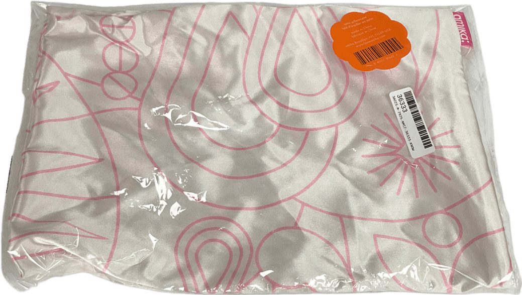 amika Cream Silk Pillow Case One Size - Reliked