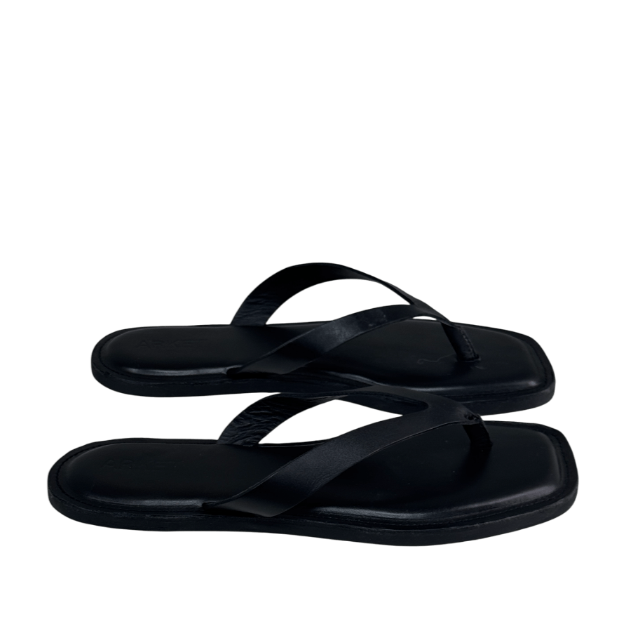 Arket Black Leather Thong Sandals UK 7 EU 40 👠 - Reliked