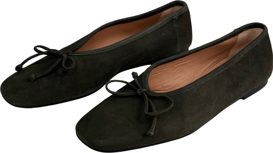 Arket Olive Green Green Suede Ballet Flats UK 7 EU 40 👠 - Reliked