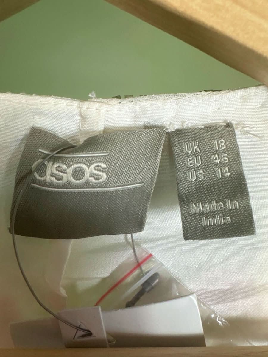 ASOS Curve ight floral embellished wrap mini dress UK 18 - Reliked