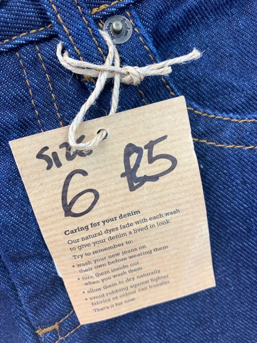 Boden Dark Blue Denim Shorts Size UK 6 - Reliked