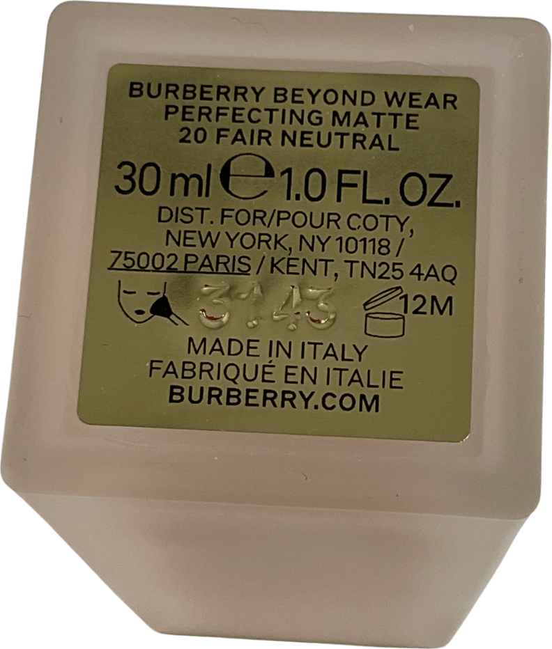 Burberry Beyond Wear Perfecting Matte Foundation 20 30ml - Reliked