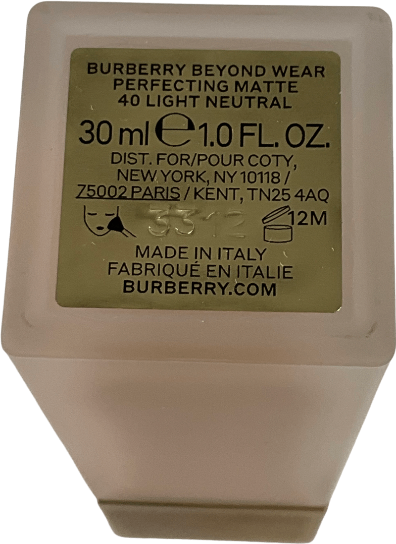 Burberry Beyond Wear Perfecting Matte Foundation 40 30ml - Reliked