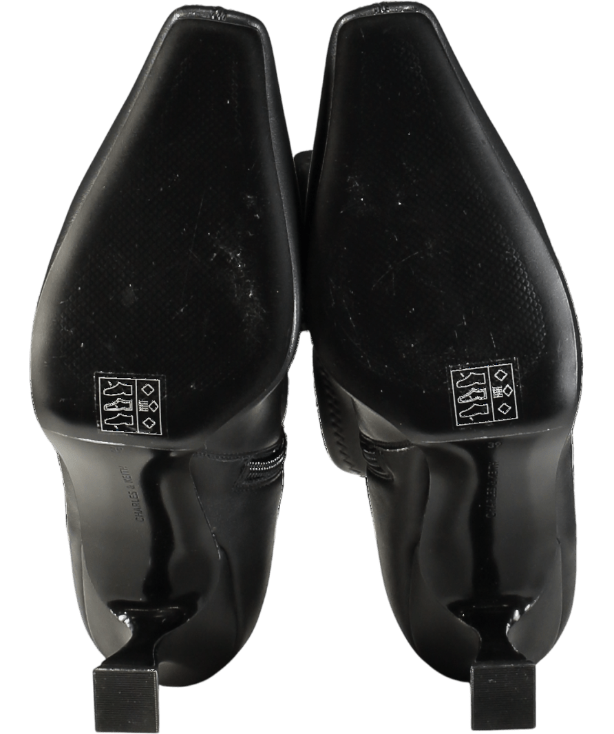 Charles & Keith Black Ankle Boots UK 6 EU 39 👠 - Reliked