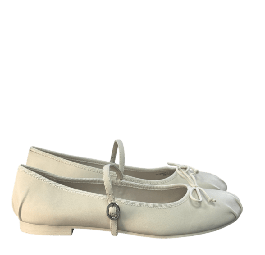 Charles & Keith Emiko Bow Mary Jane Flats - Chalk White UK 4 EU 37 👠 - Reliked