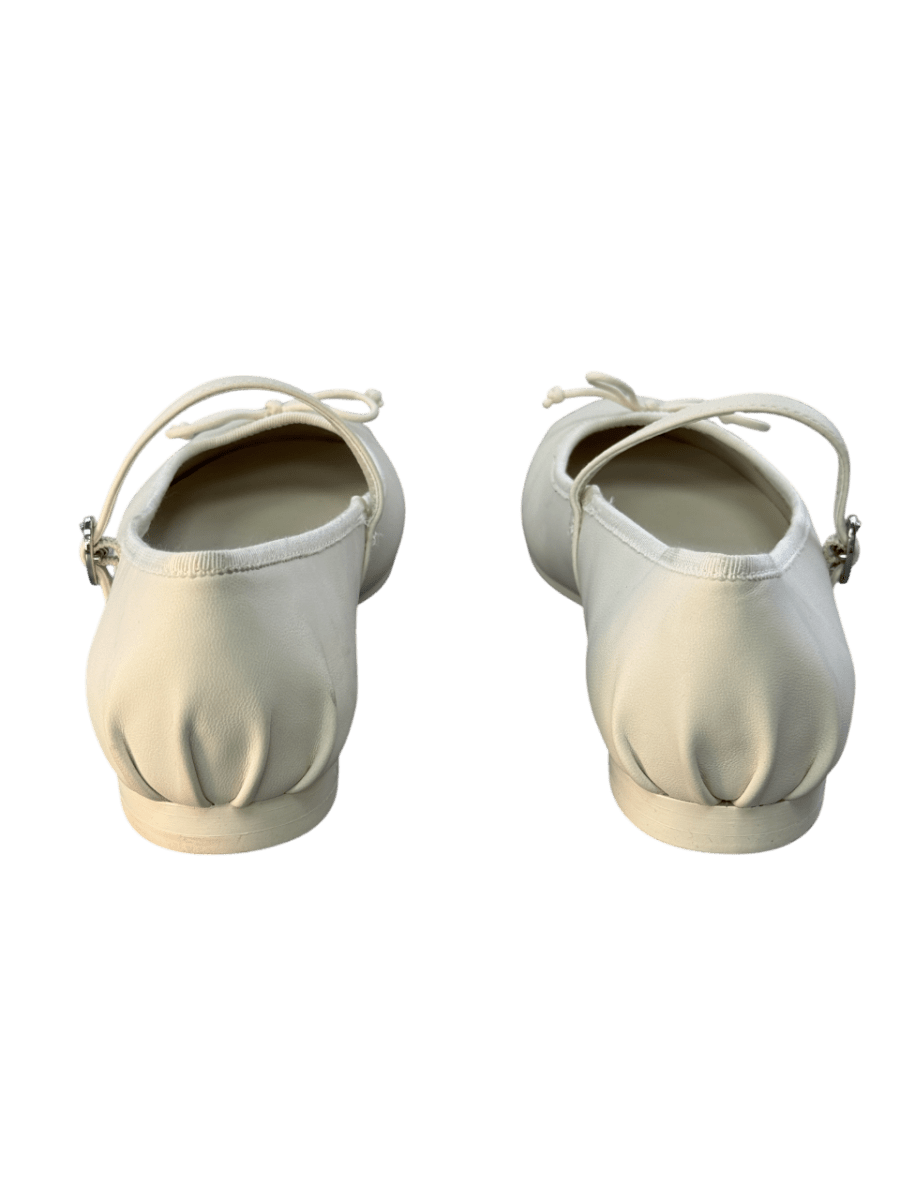 Charles & Keith Emiko Bow Mary Jane Flats - Chalk White UK 4 EU 37 👠 - Reliked