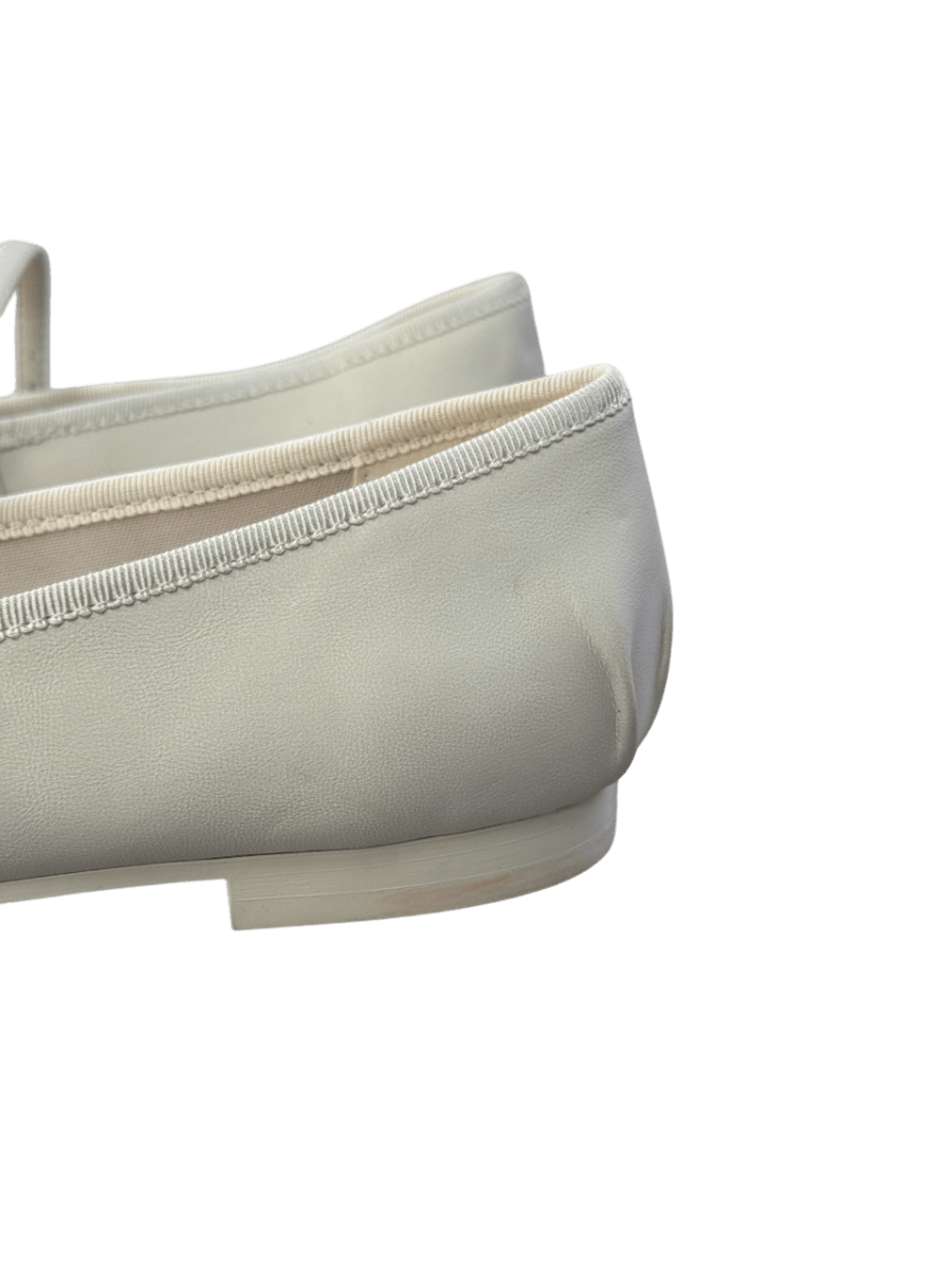 Charles & Keith Emiko Bow Mary Jane Flats - Chalk White UK 4 EU 37 👠 - Reliked