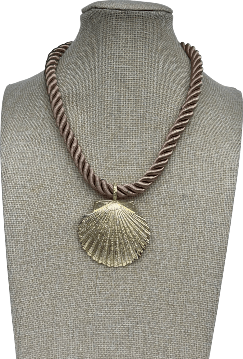 cloud eighteen Beige Large Charm Tan Rope Necklace One Size - Reliked