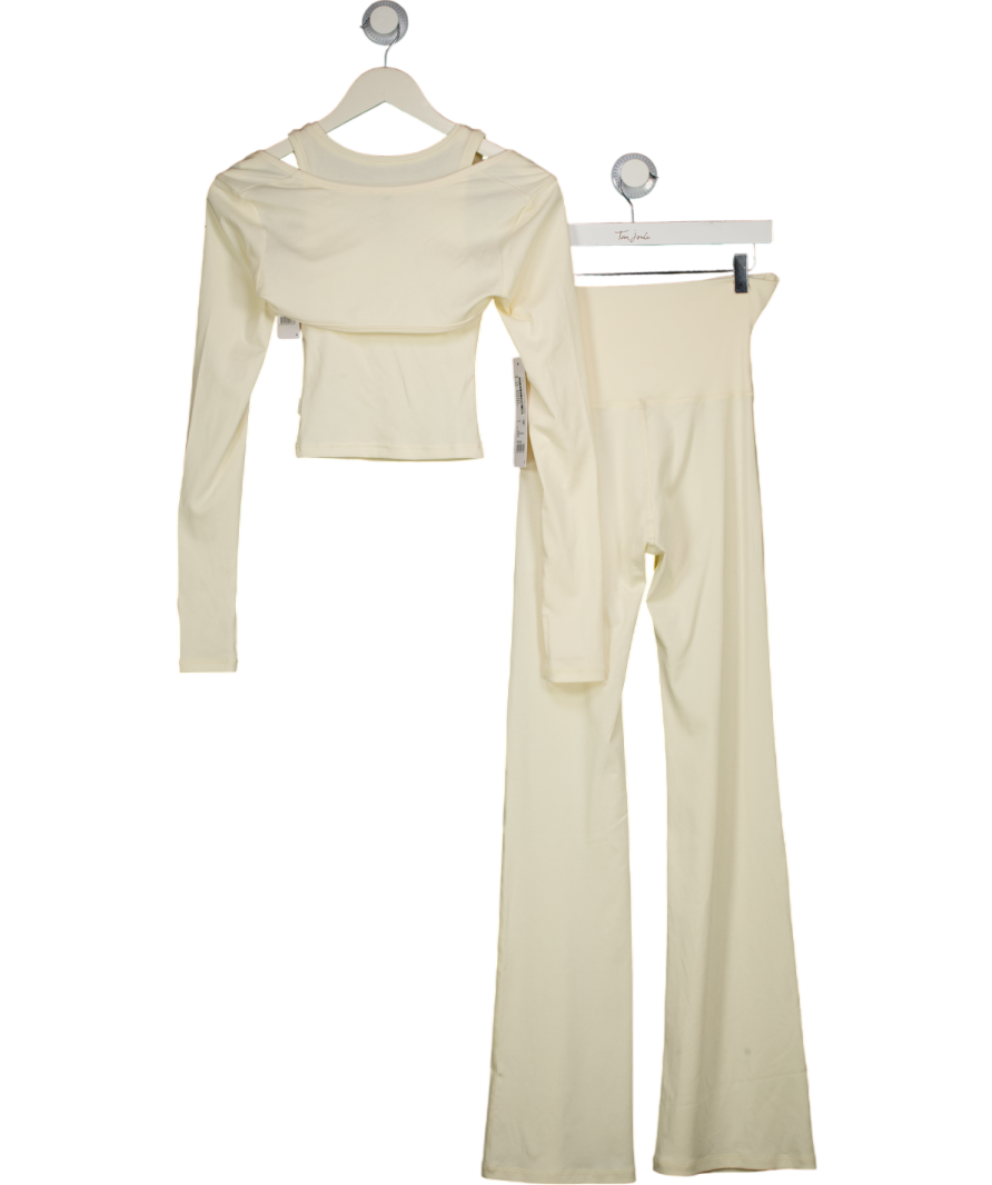 Elite Eleven Cream Lounge Fold Over Flares, Singlet And Shrug Set UK S