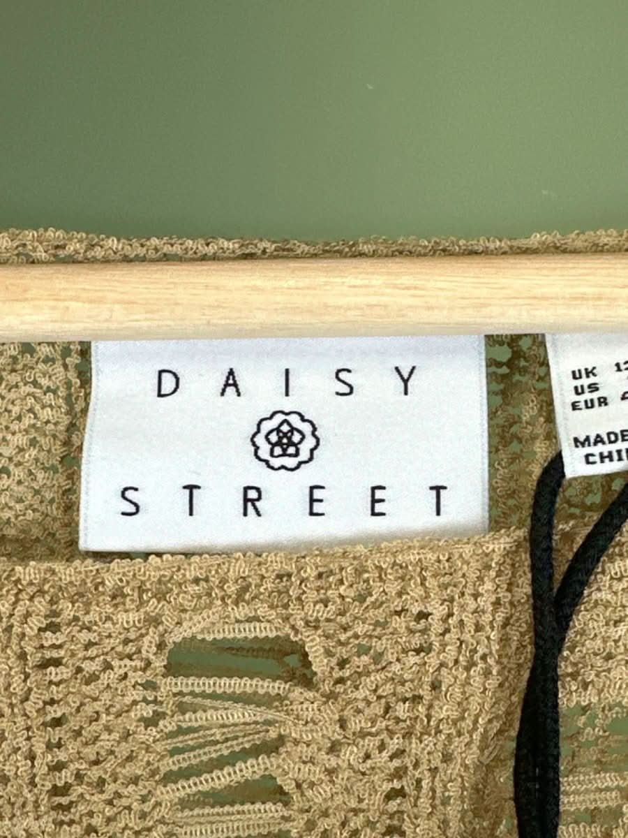 Daisy Street Beige Distressed Knit Sweater UK 12 - Reliked