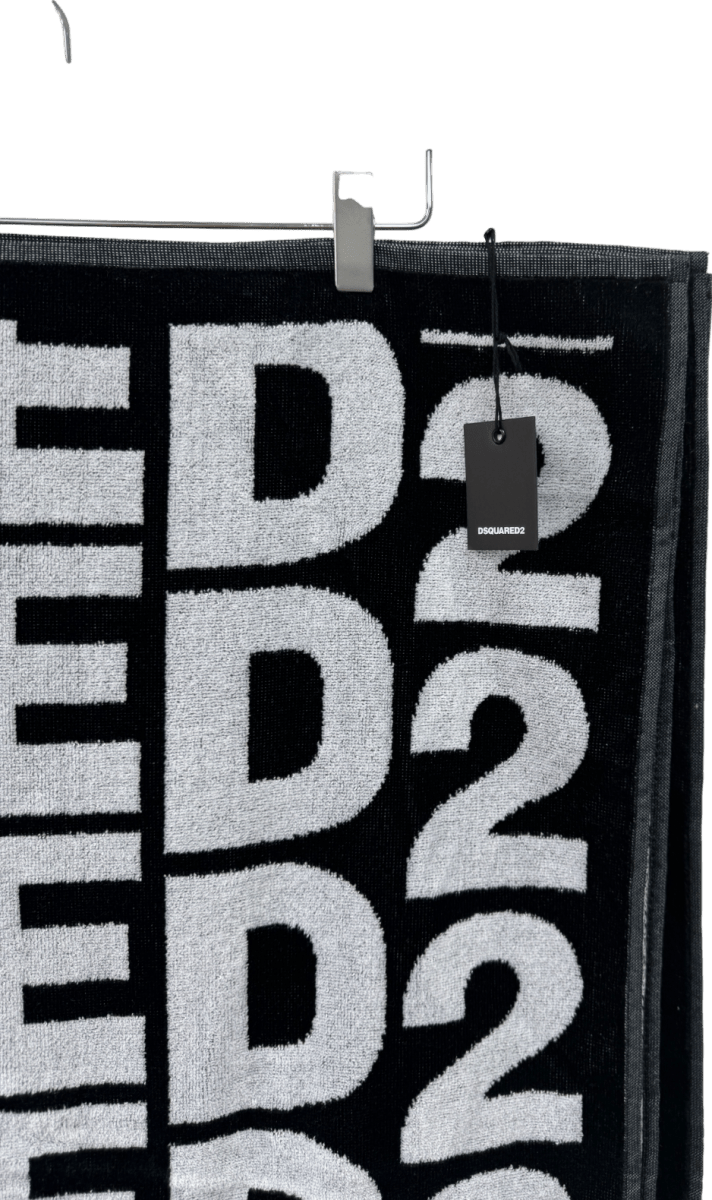 DSQUARED2 Black & White Logo Beach Towel One Size - Reliked
