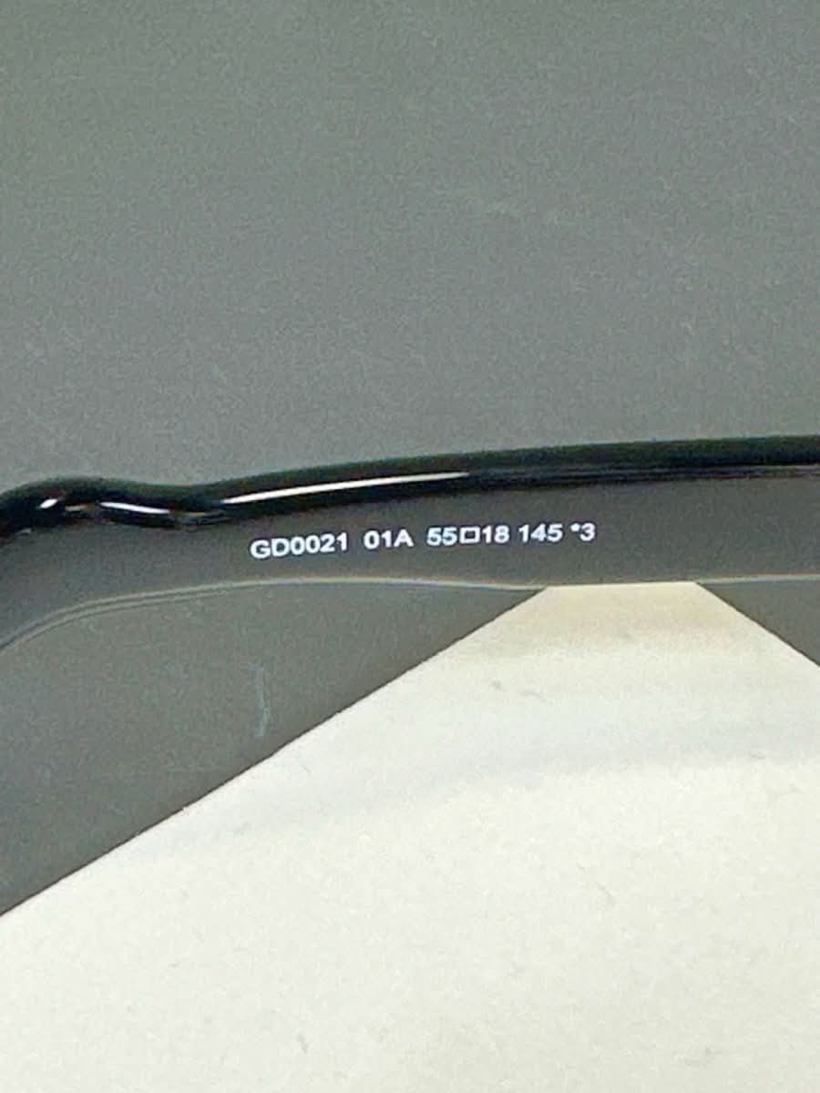 GCDS Black GD0021 Cat Eye Sunglasses - Reliked