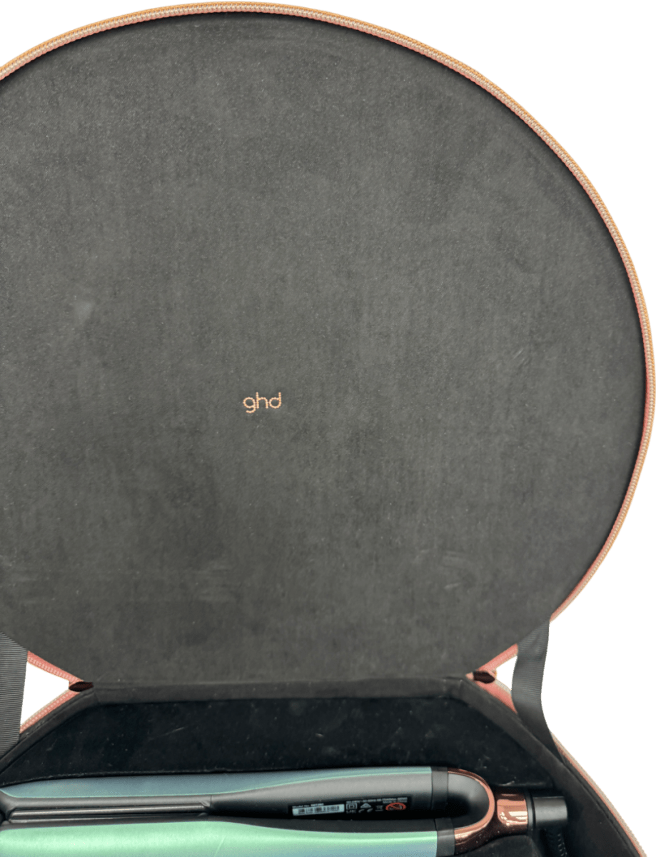 GHD Ghd Deluxe Gift Set In Alluring Jade In Vanity Case 2 - Reliked