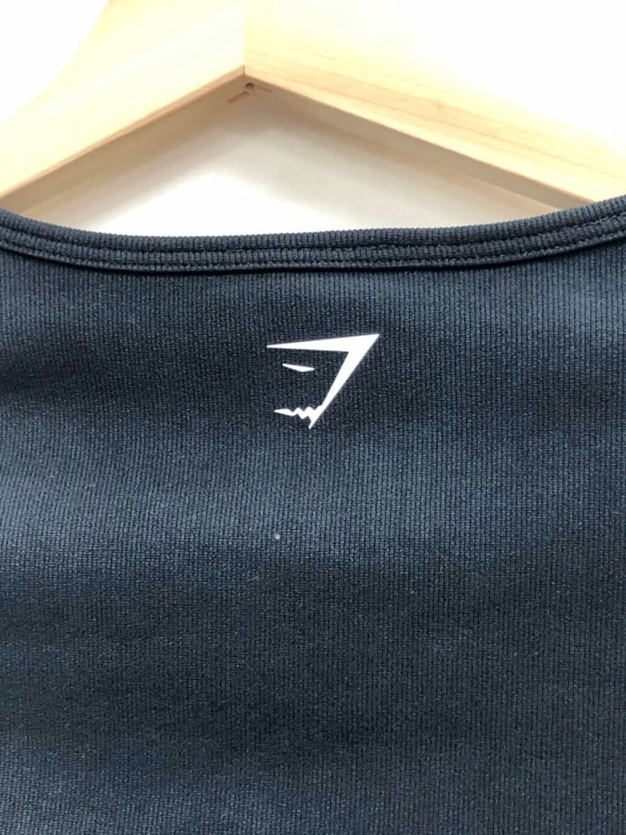 Gymshark Black Long Sleeve Zip Top S - Reliked
