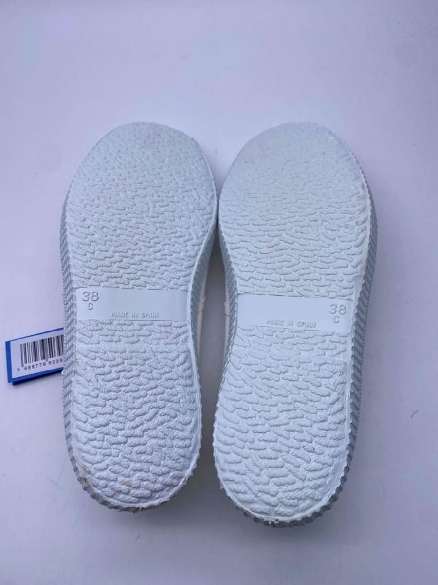 Hampton White Canvas Sneakers EU 38 uk 5 - Reliked