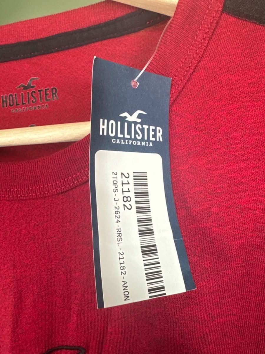 Hollister Red Logo Long Sleeve Top Large - Reliked