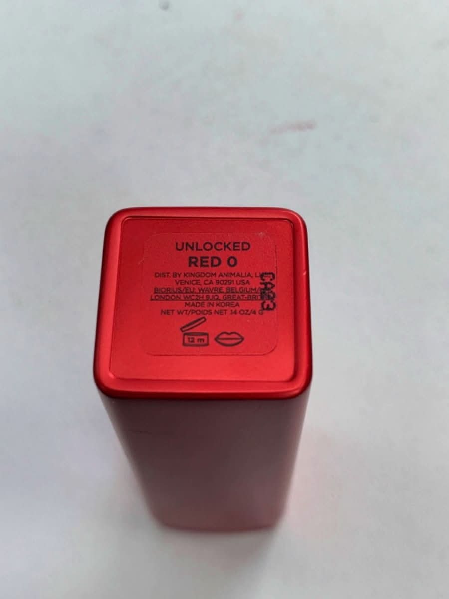 Hourglass Confession Ultra Slim High Intensity Refillable Lipstick Red 0 9g - Reliked