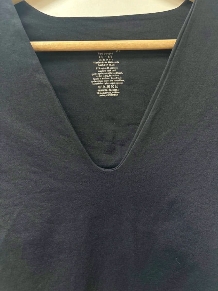 Intimately Free People Black V - Neck Long Sleeve Top M - Reliked