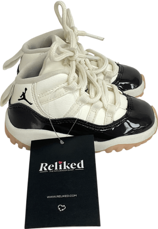 Jordan White Retro Neapolitan 11 Trainers UK 4.5 EU 21 👼 - Reliked