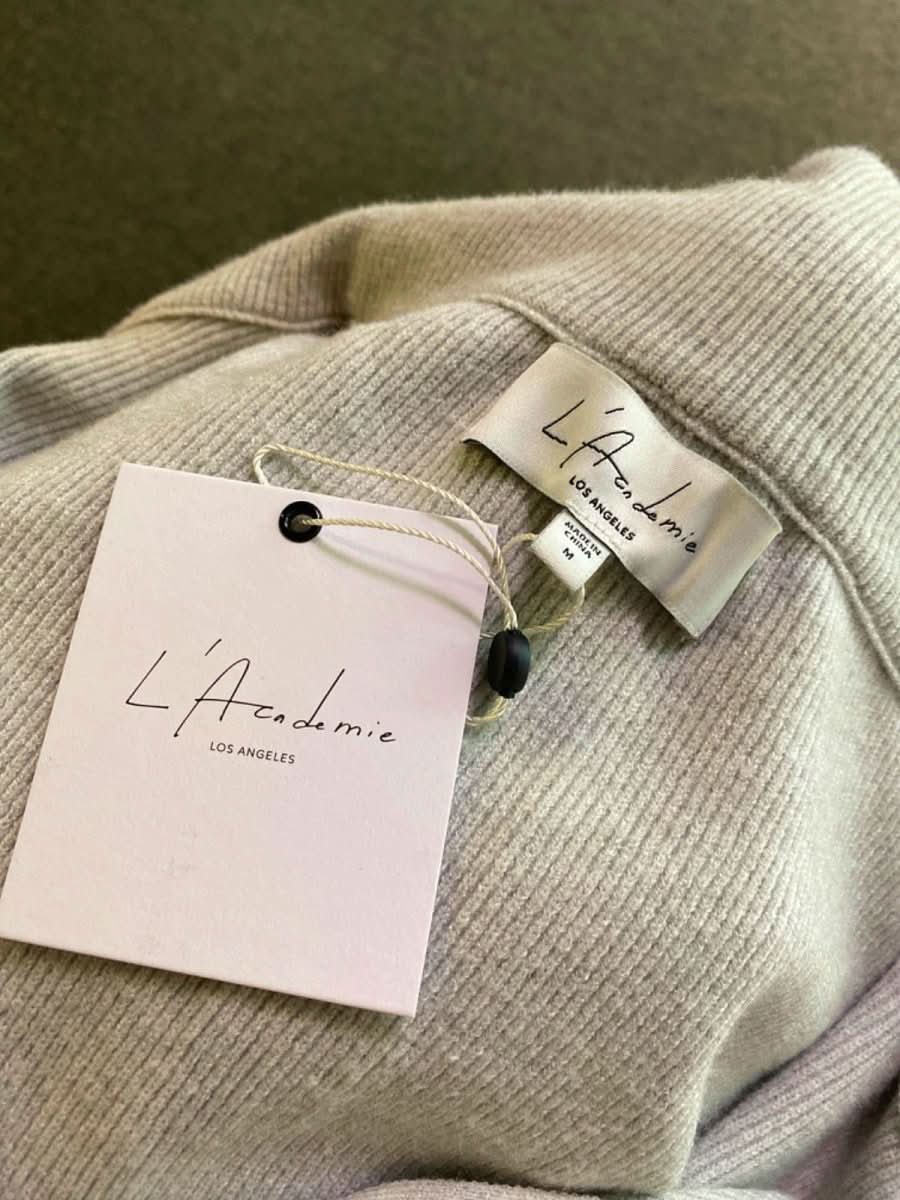 L'Academie Light Grey Ribbed Knit Zip - Up Romper M - Reliked