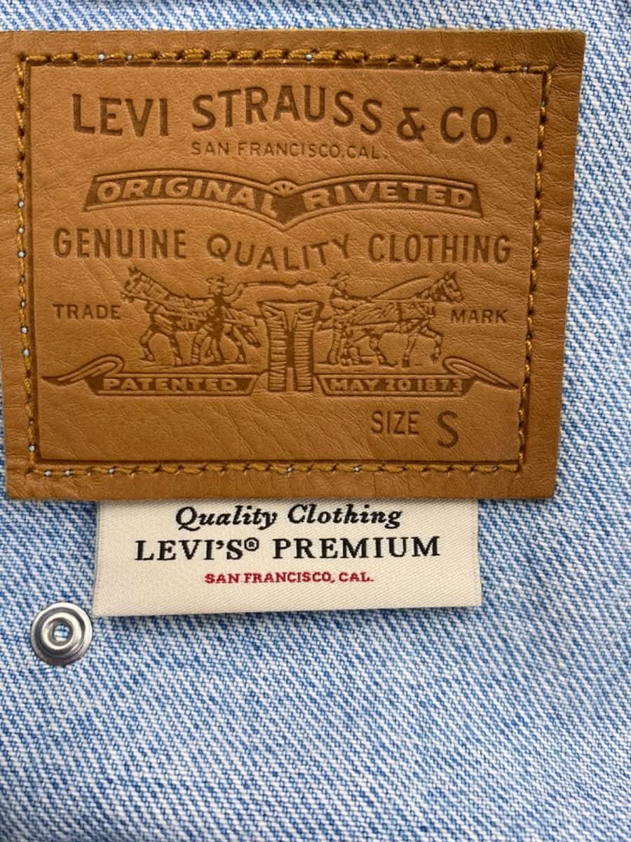Levi’s Blue Denim Jacket with Embellishments Size UK S - Reliked