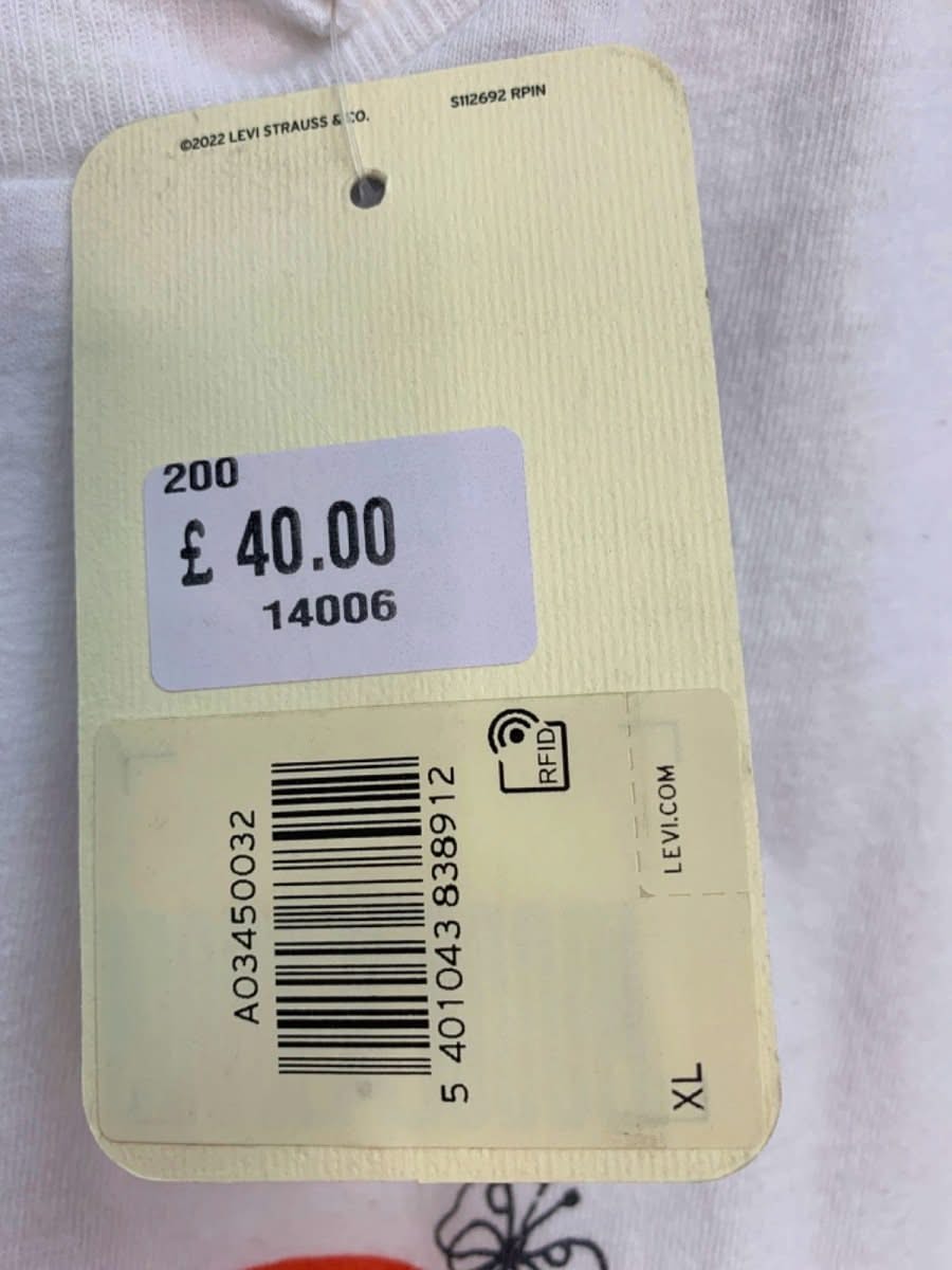 Levi's White Graphic T-Shirt with Cartoon Print XL - Reliked