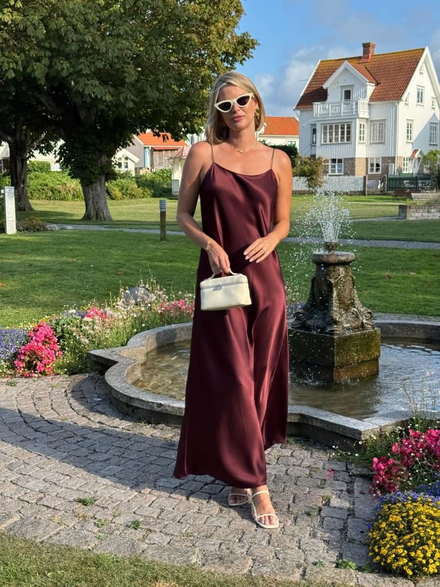 LilySilk U - neck Minimalist Double Faced Silk Satin Slip Dress - Pinot Noir UK M - Reliked