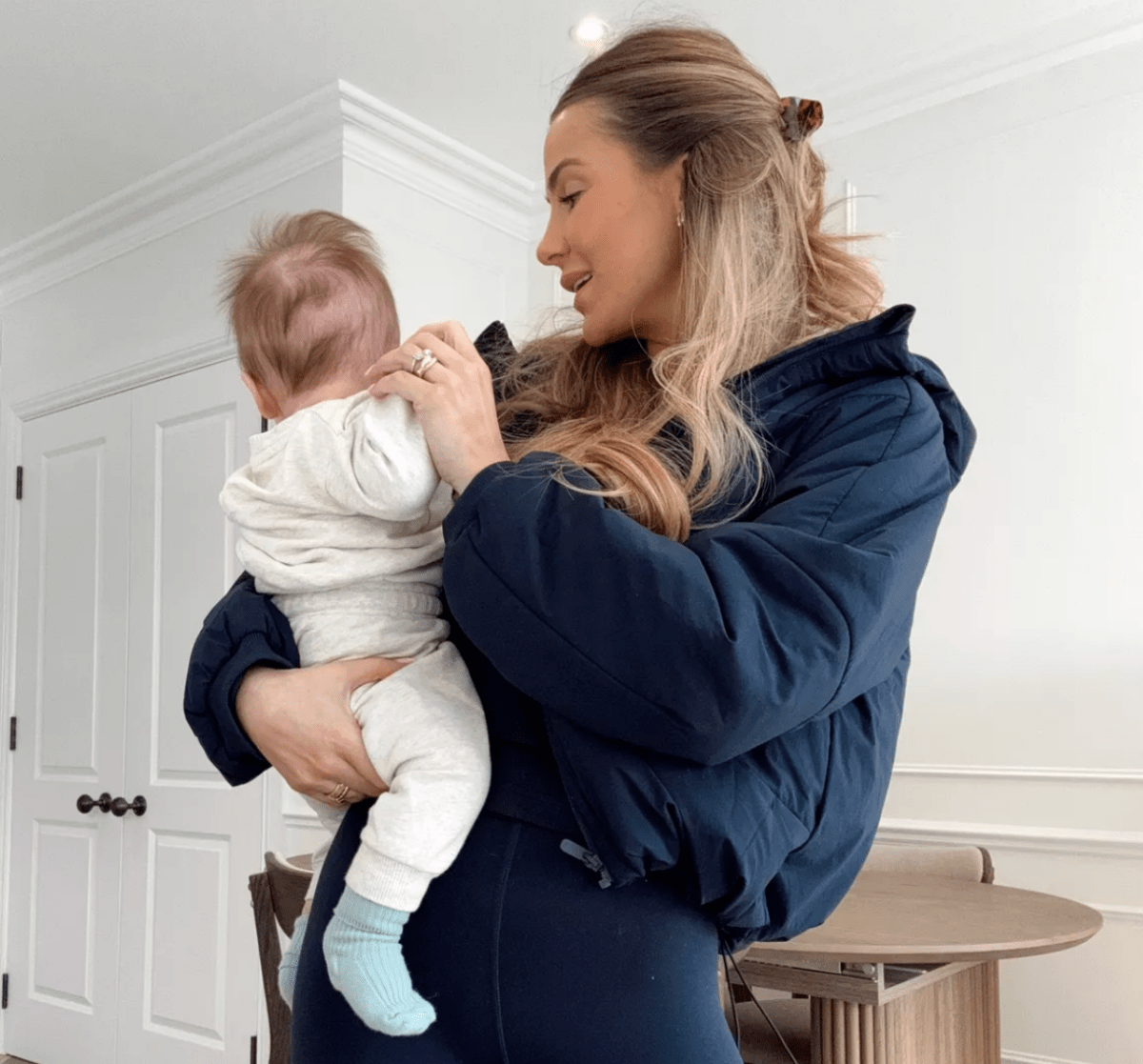 Lululemon Navy Blue Short Hooded Primaloft Jacket UK XXS - Reliked