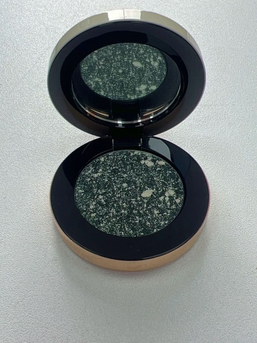 MAKE Multi - Chromatic Metal - Reflecting Eyeshadow - Reliked