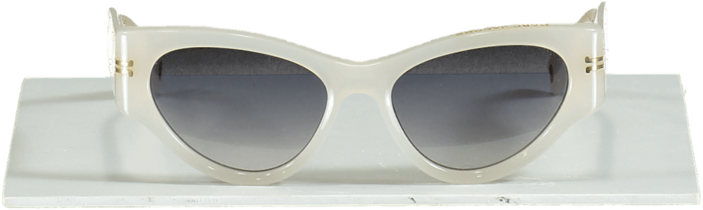 Marc Jacobs White Cat Eye Sunglasses in case - Reliked