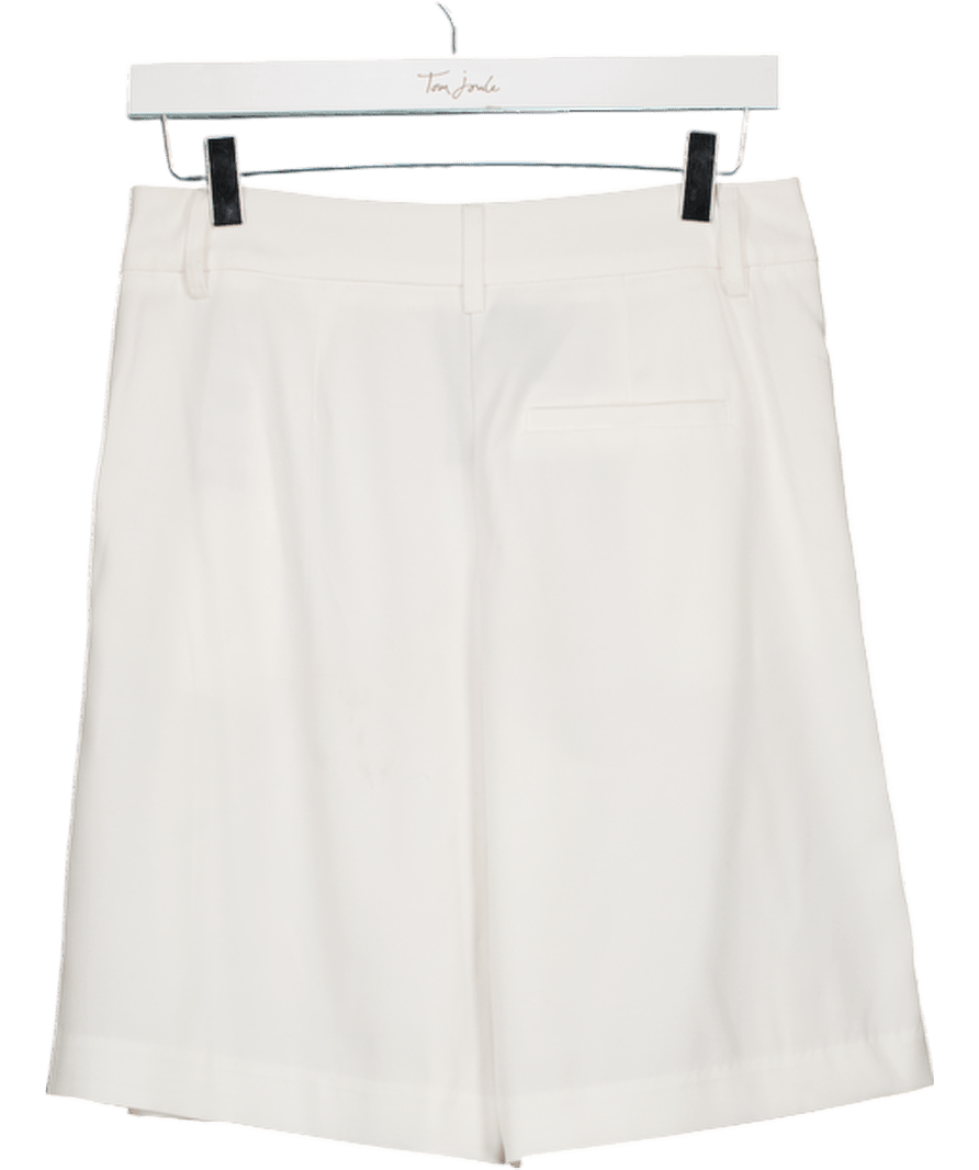 NA - KD White Wide Leg Mid Waist Shorts UK 8 - Reliked