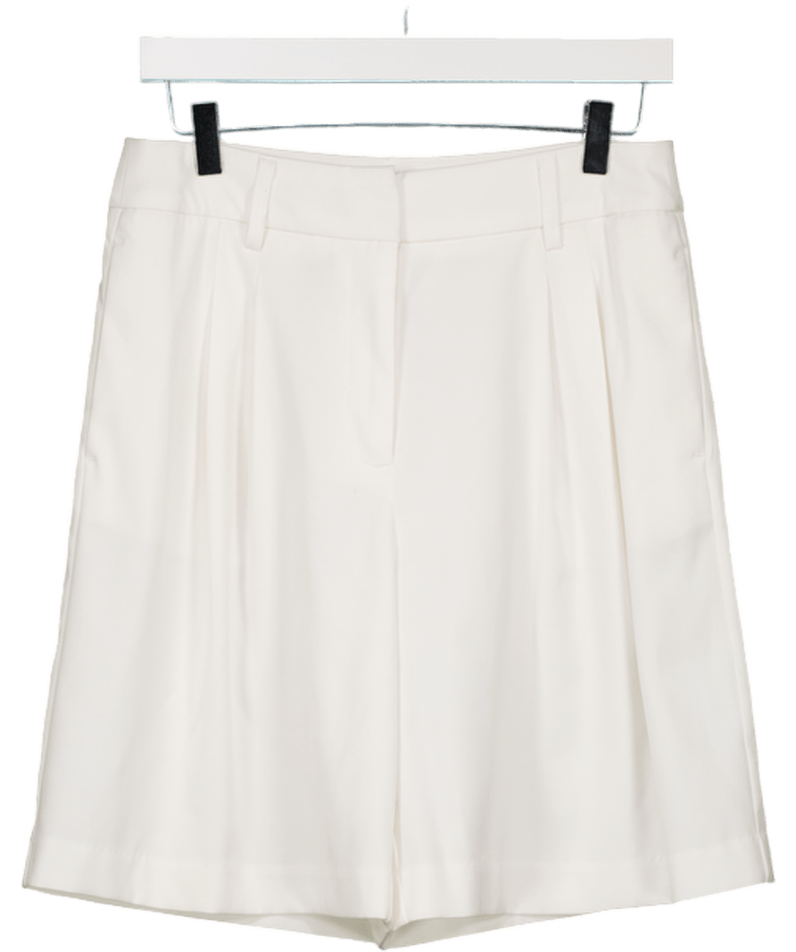 NA - KD White Wide Leg Mid Waist Shorts UK 8 - Reliked