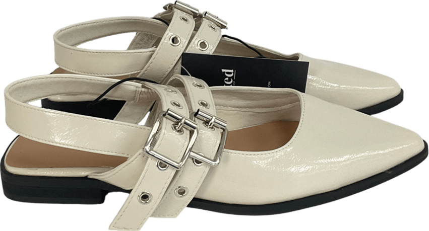 New Look Off White Faux Leather Eyelet Strap Mary Jane Flats UK 4 EU 37 👠 - Reliked