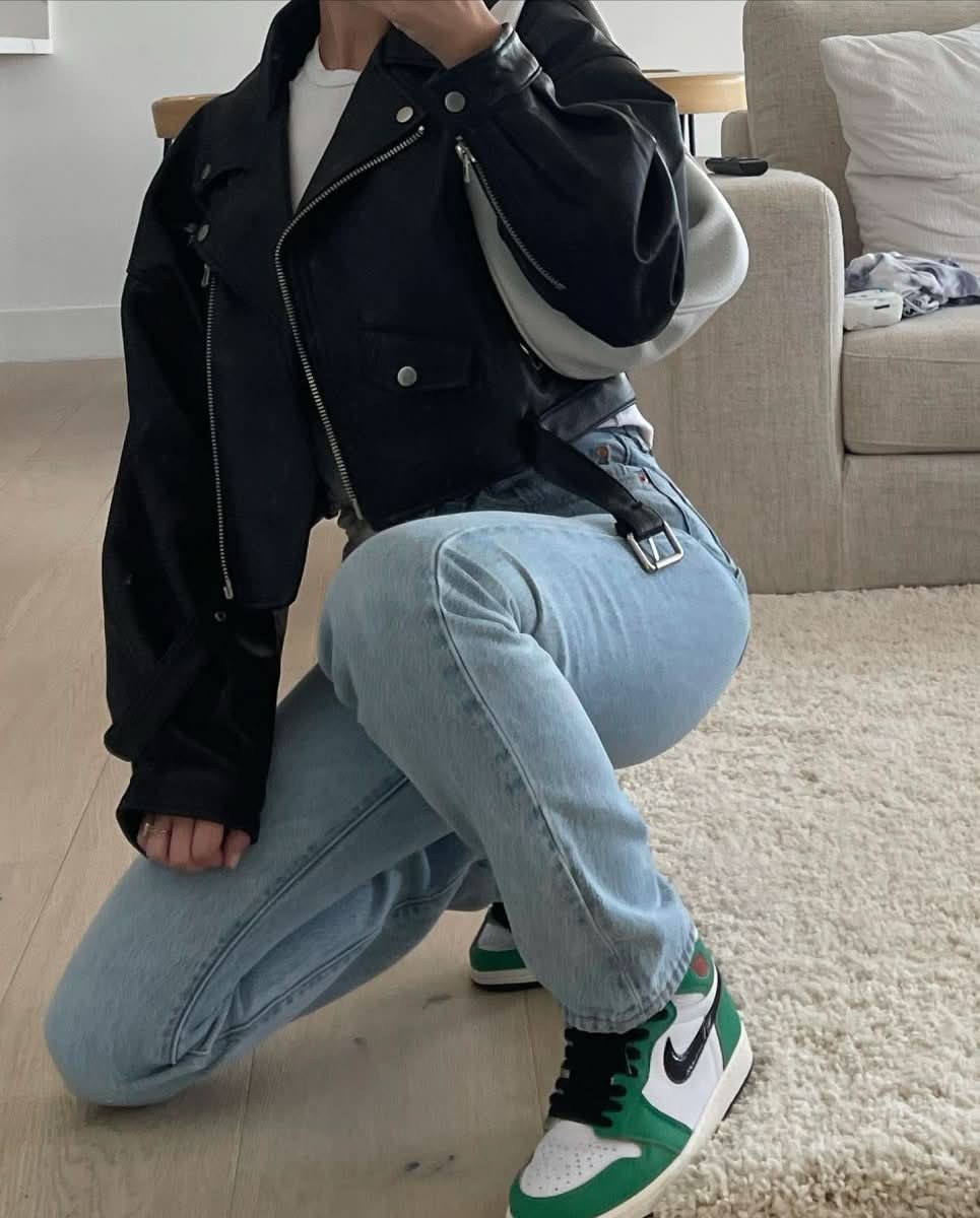 Nike White / Green / Black Jordan 1 Retro High Lucky Green Trainers UK 5.5 EU 38.5 👠 - Reliked