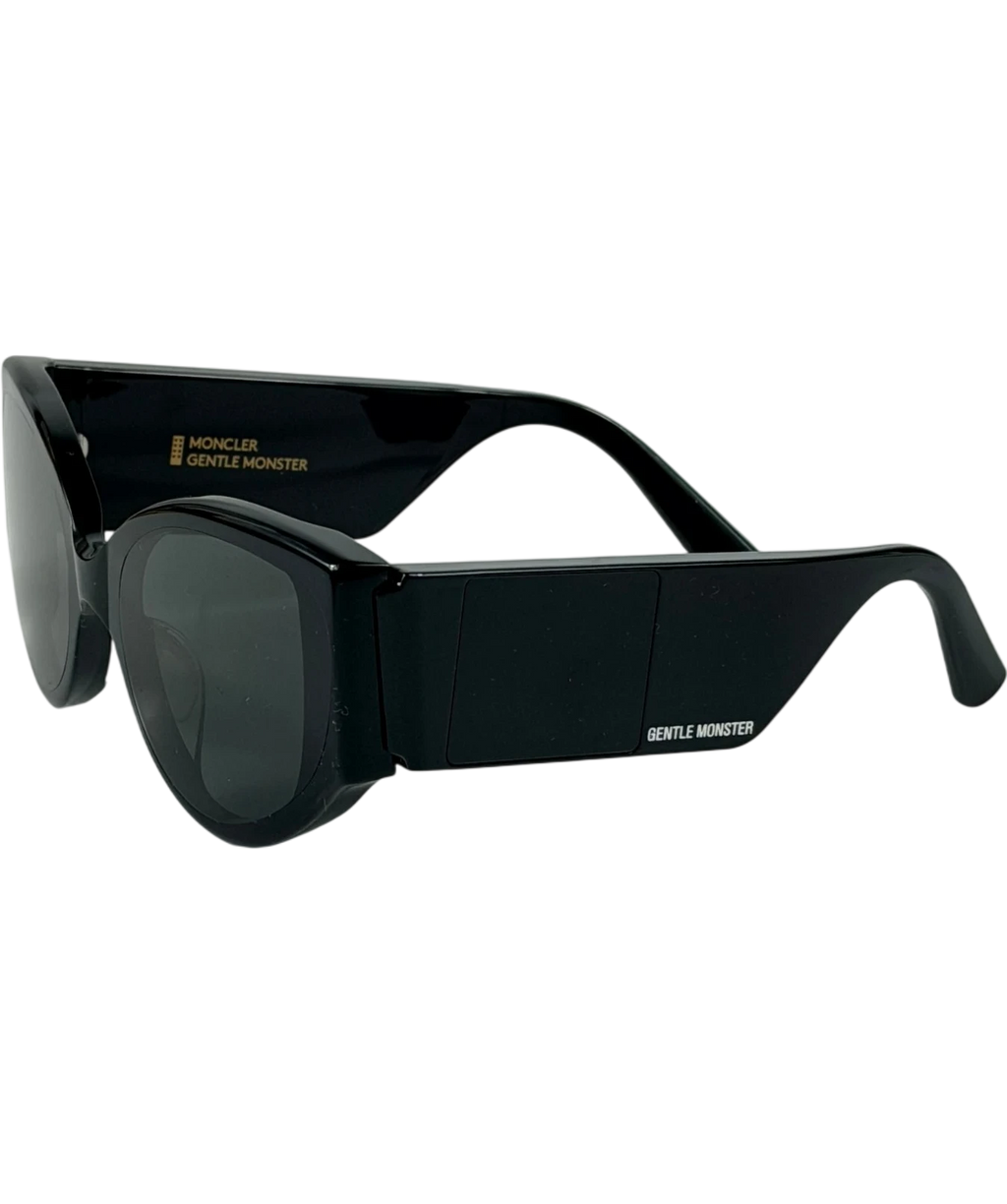 Moncler X Gentle Monster Black Swipe Lcd Sunglasses In Case One Size