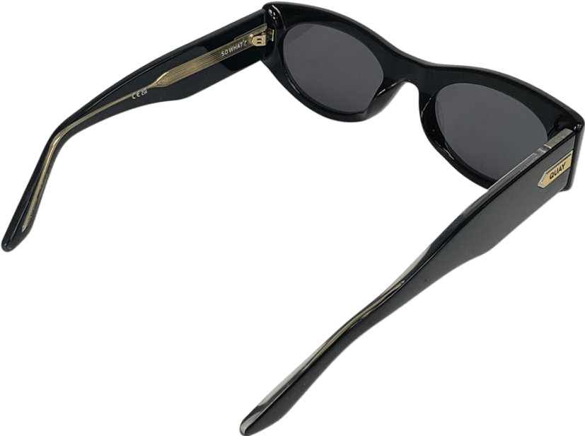 QUAY Black So What Sunglasses One Size - Reliked