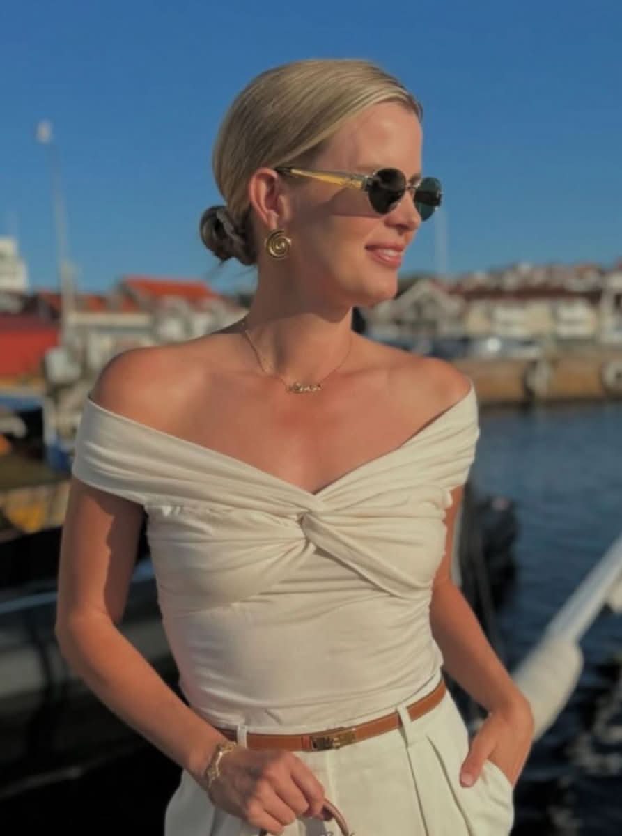 Reformation Cream Ezlynn Knit Top UK M - Reliked