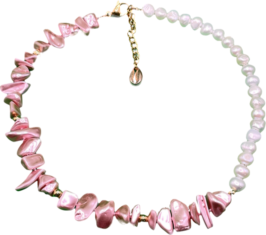 Cream Pink / Ivory Shell & Pearl Necklace