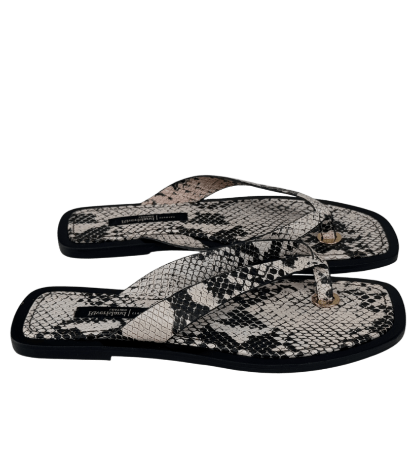 River Island Beige Toe Thong Flat Sandals UK 6 EU 39 👠 - Reliked