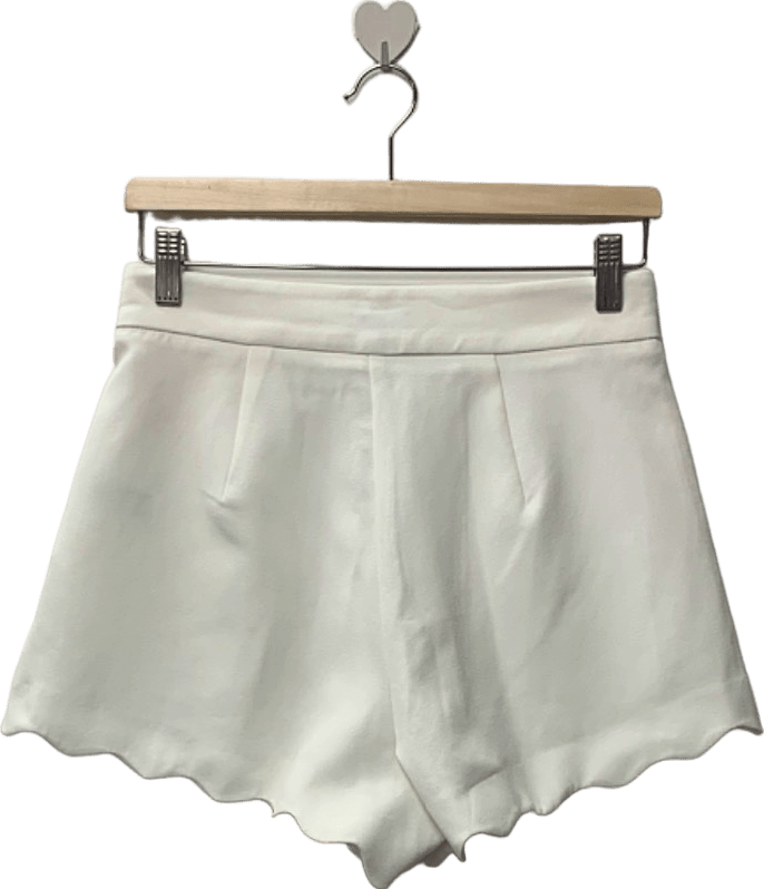 River Island White Scalloped Hem Shorts UK 6 - Reliked