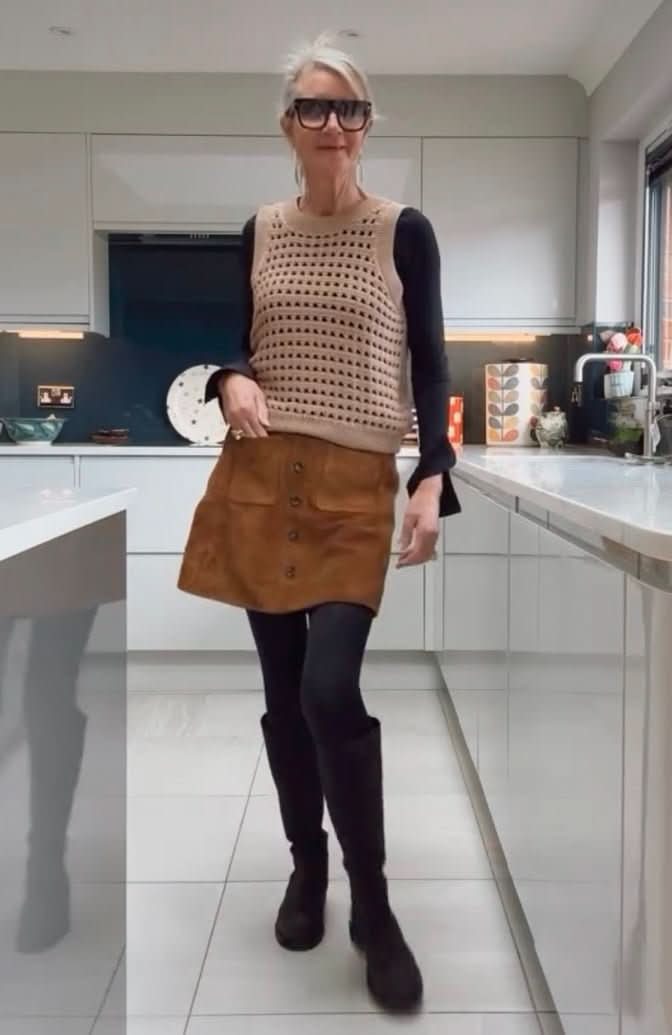 Saint + Sofia Beige Adler Sleeveless Knit - Camel UK S - Reliked