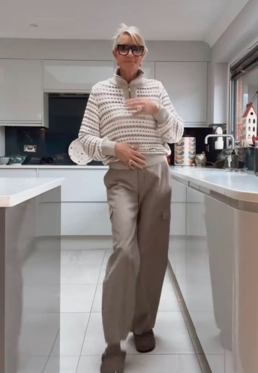 Saint + Sofia Ester Quarter Zip Knit - Beige UK M - Reliked