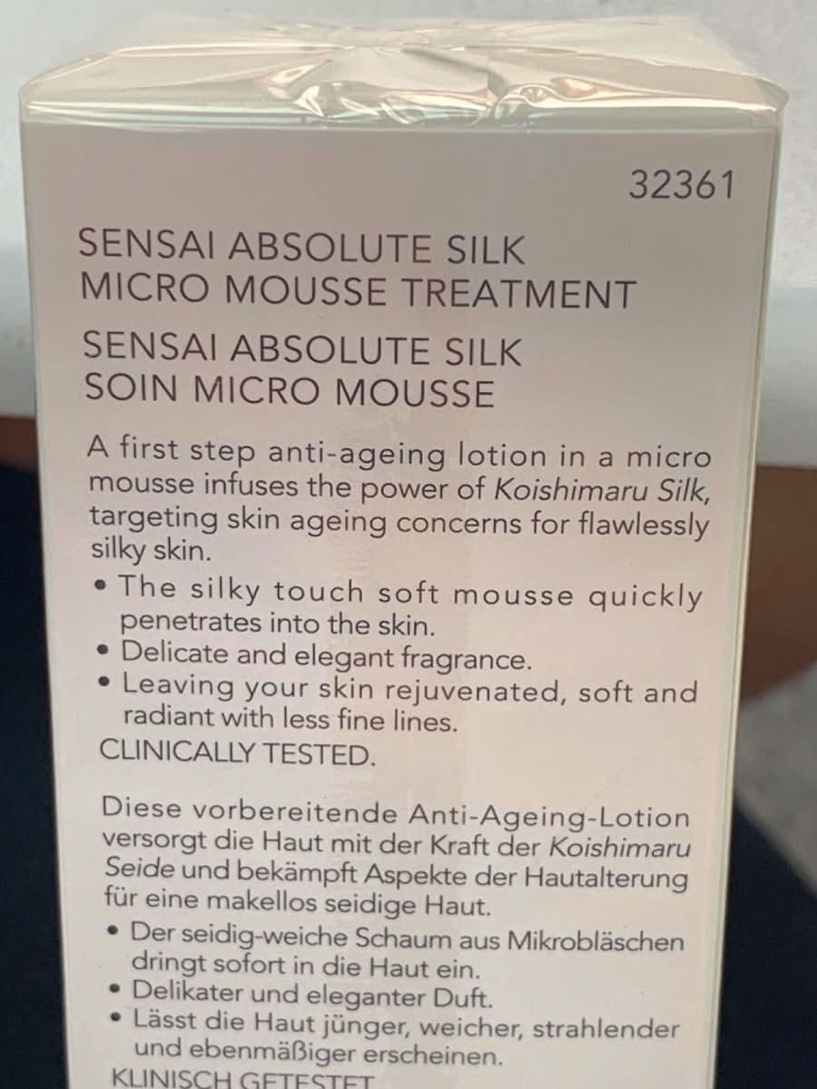 Sensai Absolute Silk Micro Mousse Treatment 90ml - Reliked