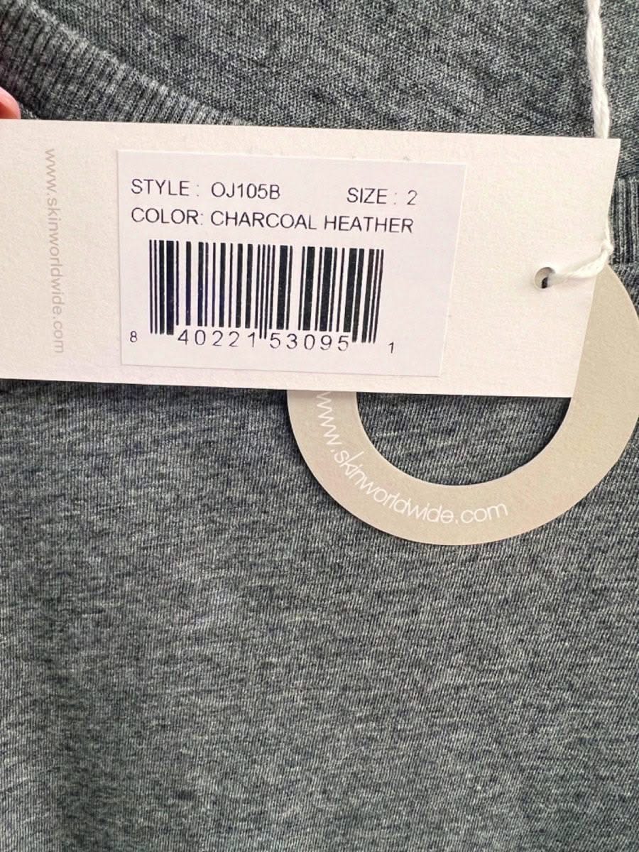 SKIN Organic premium Pima Cotton Charcoal T-Shirt Style Size 2 Medium - Reliked