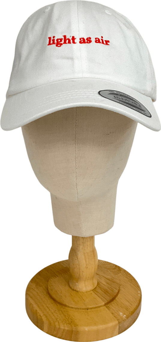 The classics Embroidered White Cap One Size - Reliked