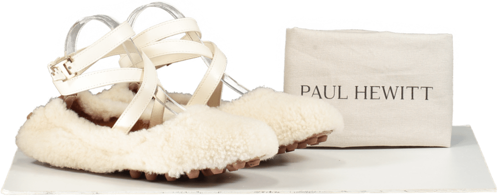 Tod's White Shearling Ankle Strap Ballet flats UK 6 EU 39 👠 - Reliked