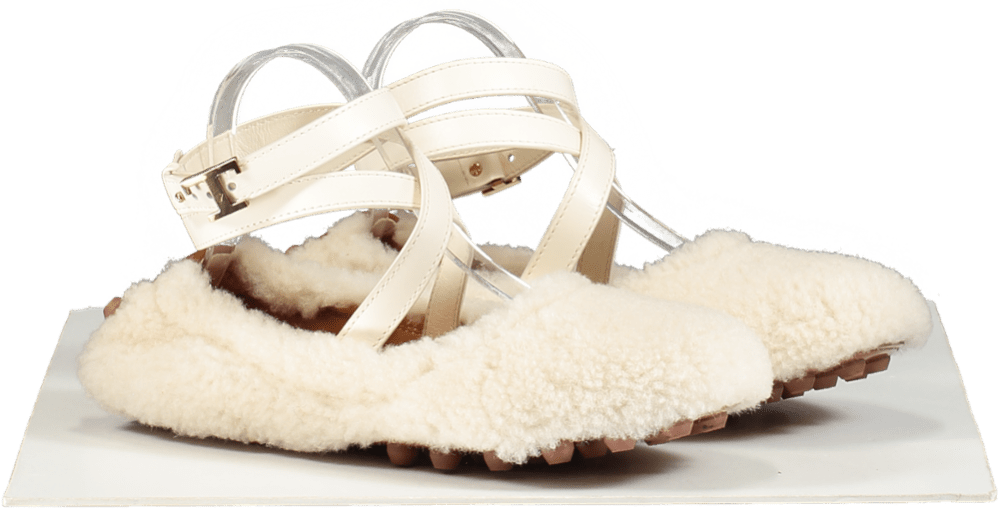 Tod's White Shearling Ankle Strap Ballet flats UK 6 EU 39 👠 - Reliked